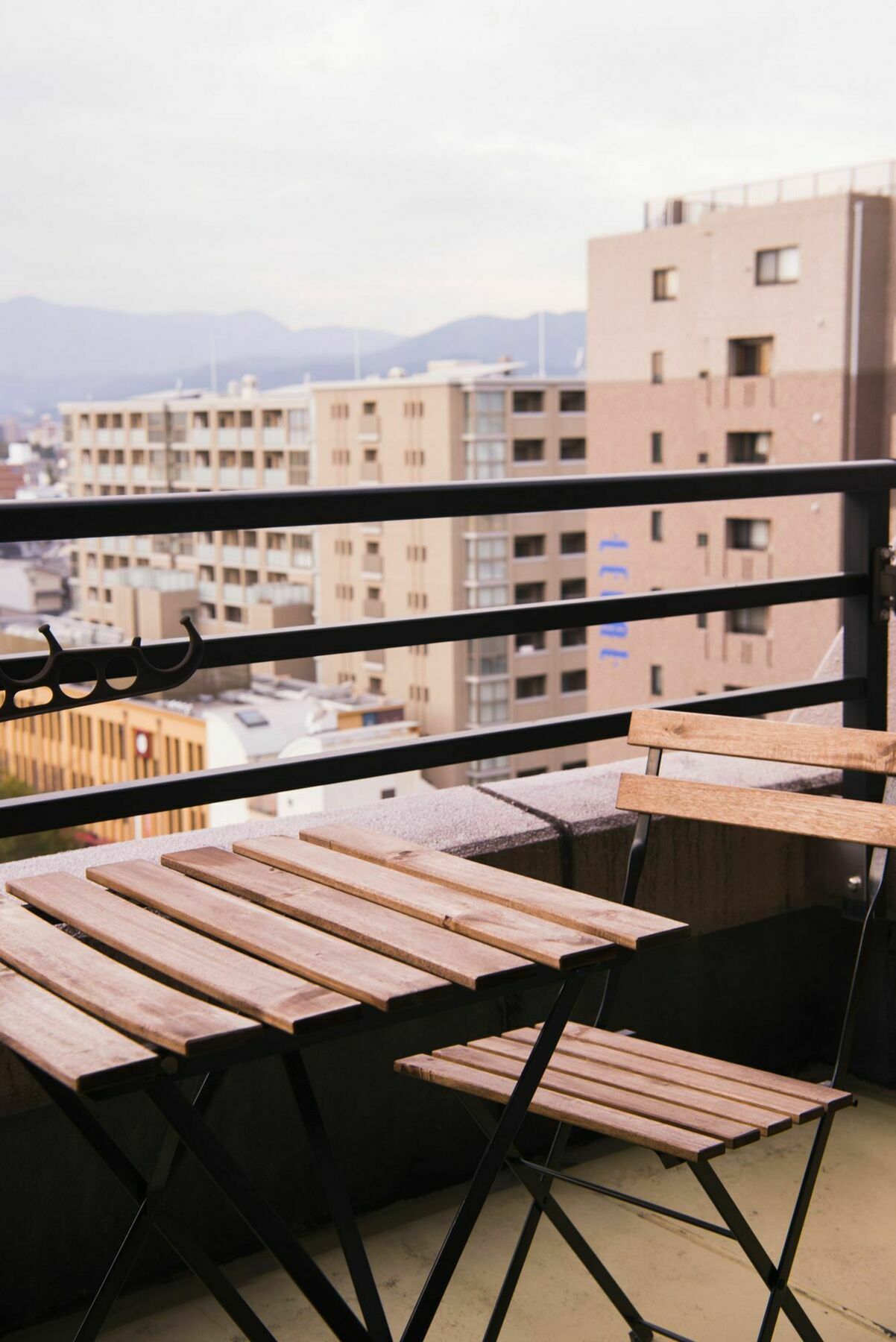 Rejoice Karasuma Oike Aparthotel